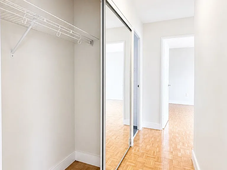 666 Spadina Ave #2211 — Photo 5