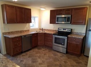 90 Prospect St #B, Vernon Rockville, CT 06066