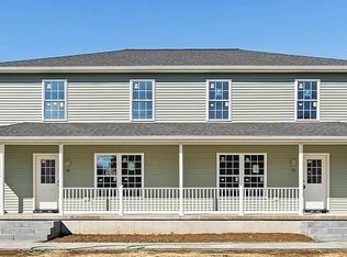 12 Glen Cove Pl, Easthampton, MA 01027