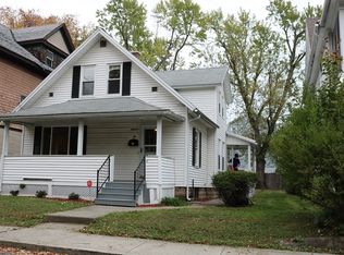 18 Canby St, Holyoke, MA 01040