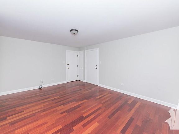 5th image of 4540 N Wolcott Ave #2W4540