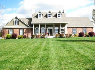 1410 NE 132nd St, Smithville, MO 64089