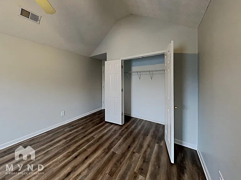 10851 Southshore Ct — Photo 12