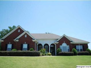 588 Overlook Rd, Fultondale, AL 35068