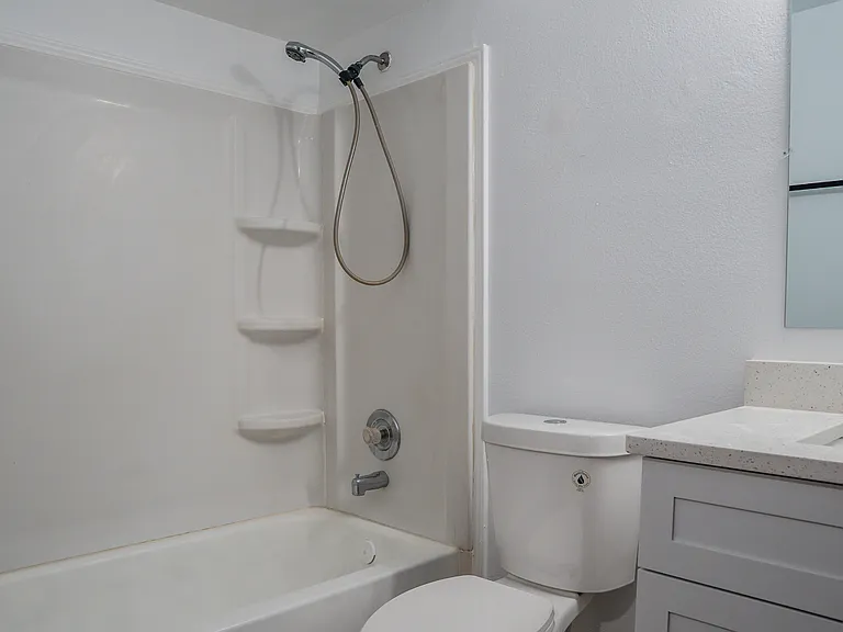 8848 Parliament Ct — Photo 14