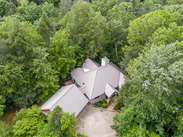 2095 Buffalo Creek Rd — Photo 42