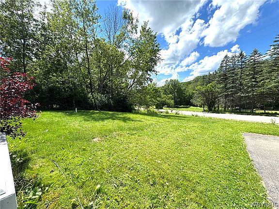 4th image of 1111 Sherlock Hollow Rd