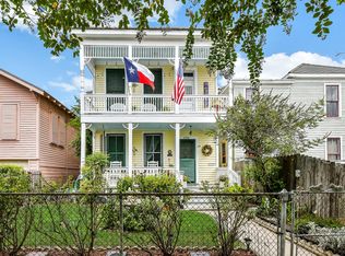 4506 Avenue K, Galveston, TX 77551