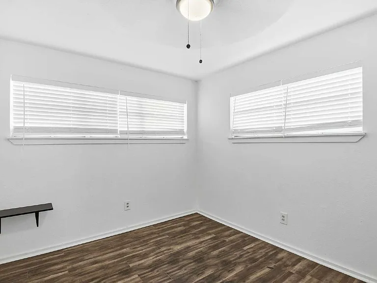 5010 Ennis St #2 — Photo 7