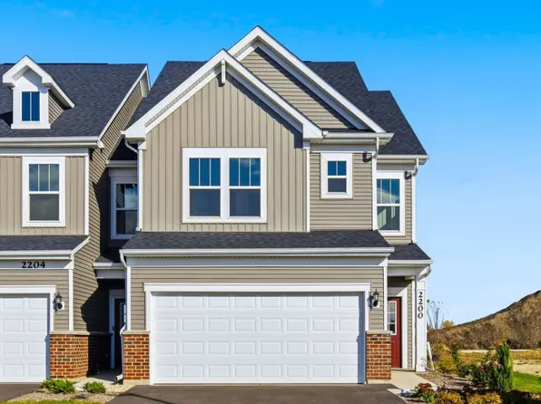2220 Ryegrass Ln, Bolingbrook, IL 60490
