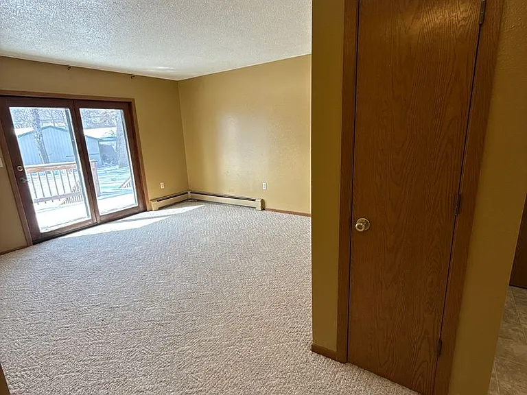 PB- 1513 4plex — Photo 2