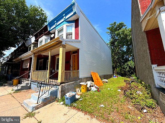 3rd image of 670 Southard St