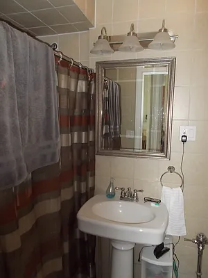 Rented by Farran & Associates | media 6