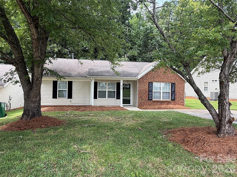 1st image of 2502 Hemby Woods Dr