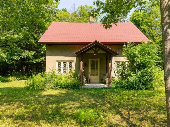 34 Mill Road, Rhinebeck, NY 12572