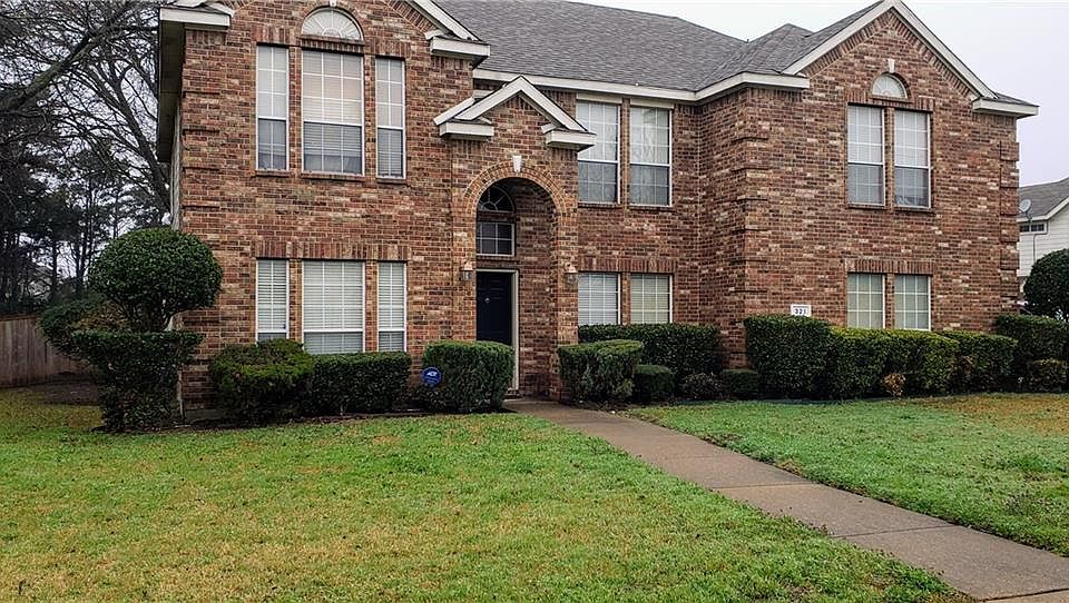1st image of 321 Laurel Springs Dr