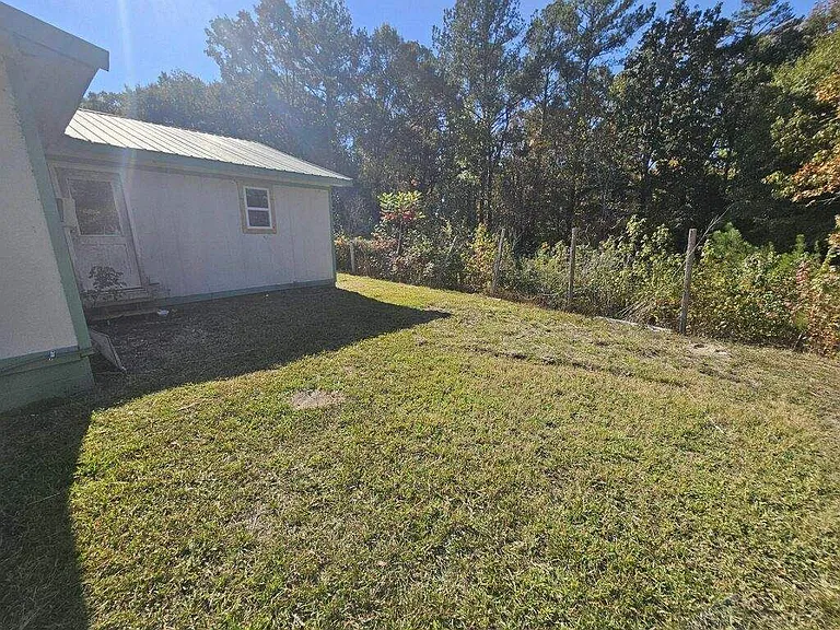 960 County Road 662 — Photo 2