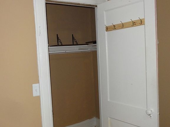 5th image of 2157 24th St