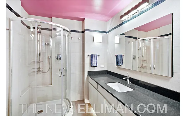 Sold by Douglas Elliman | media 21