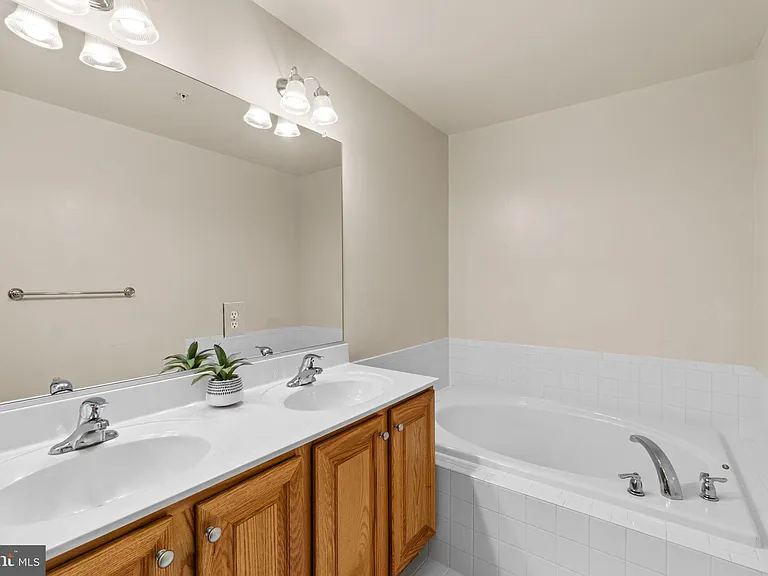 6478 Cornwall Dr #26 — Photo 21