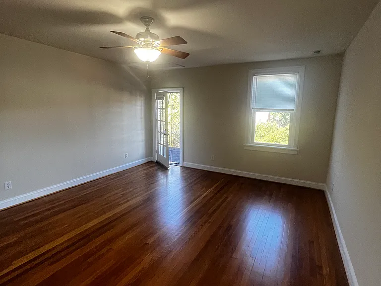 3007 Park Ave #5 — Photo 36