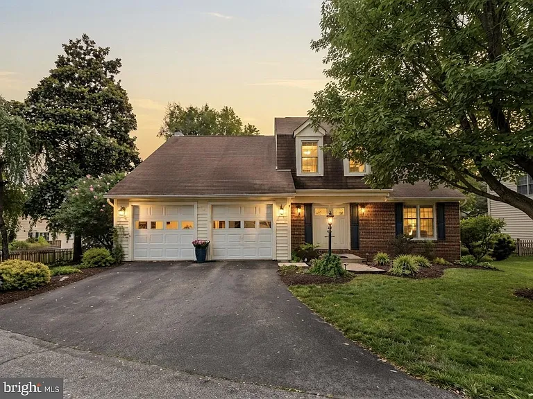 5 Hunters Ct — Photo 2