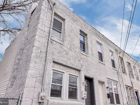 2160 Berwick St, Camden, NJ 08105