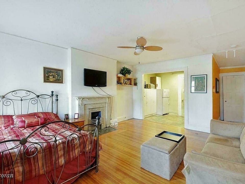 2nd image of 120 Montague St APT 11D