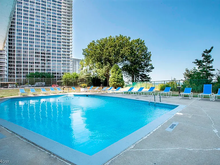 12550 Lake Ave #101 — Photo 34