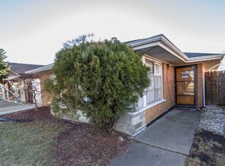 7728 S Kilpatrick Ave, Chicago, IL 60652