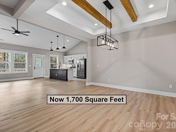 4th image of 529 Waters Rd