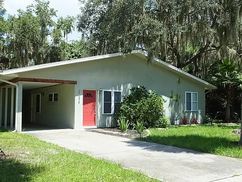 2339 Hawthorne St Photo 1