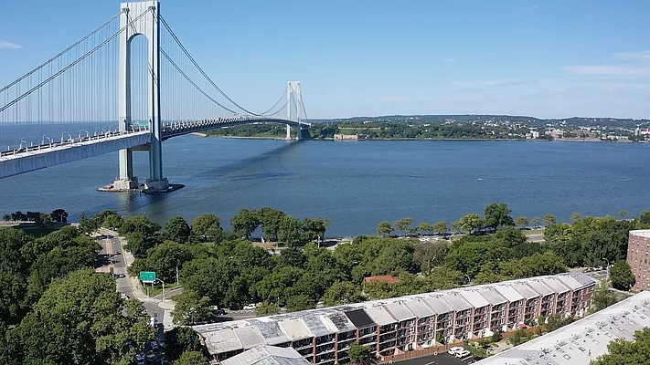 Sold by REMAX Elite | media 1