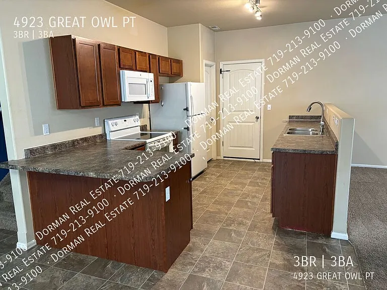 4923 Great Owl Point — Photo 5