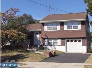 100 Winding Way, Hamilton, NJ 08620