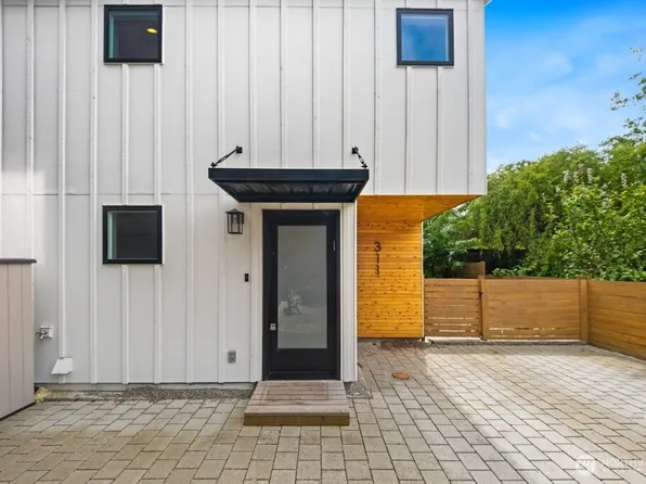 311 NW 89th Street, Seattle, WA 98117