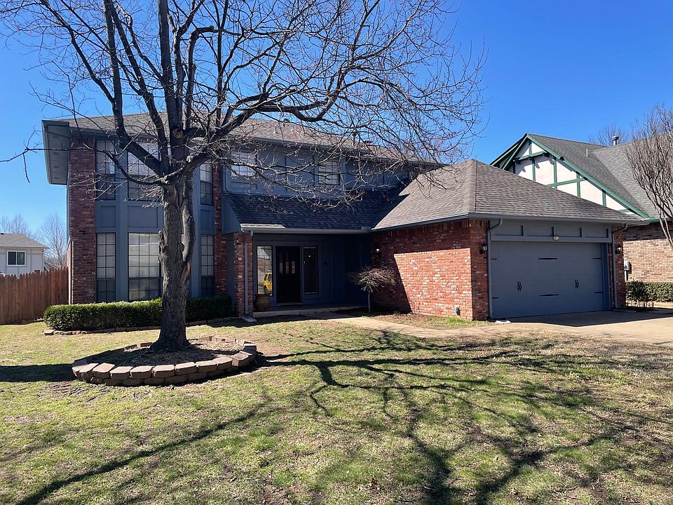 Front of house - New paint