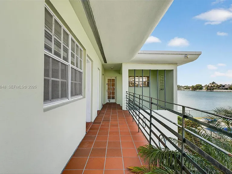 8600 Byron Ave #9 — Photo 24