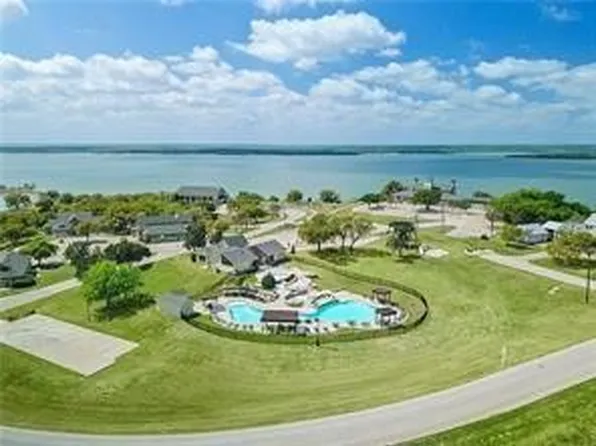 30086 Woodcrest Ct, Whitney, TX 76692
