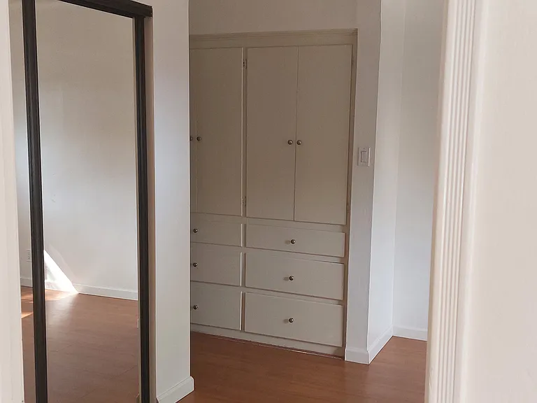 2107 Stewart St — Photo 12