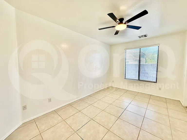 9940 E Medina Ave — Photo 12