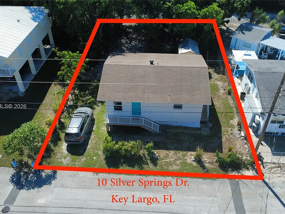 10 Silver Springs Dr