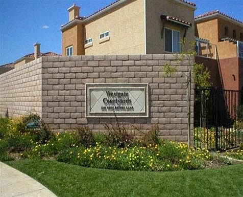 Westgate Courtyards signage