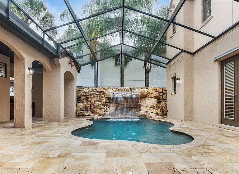 9841 Covent Garden Dr — Photo 8