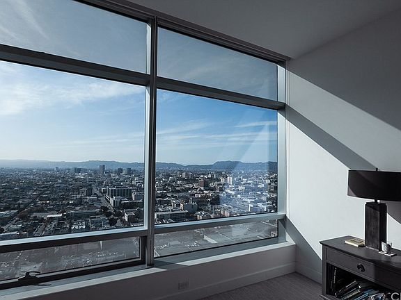 2nd image of 900 W Olympic Blvd Unit 35