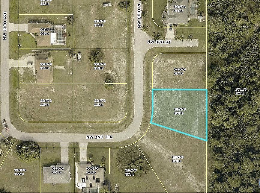 1st image of 217 NW 12th Pl