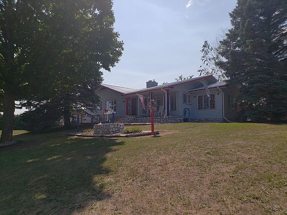 2nd image of 5520 Main St