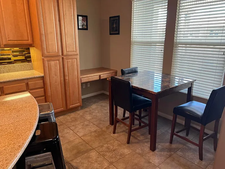 59 Shoreline Dr — Photo 10