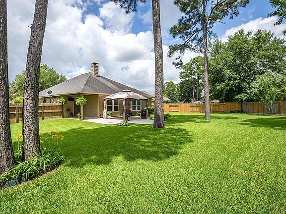 2nd image of 17038 Stones River Ln
