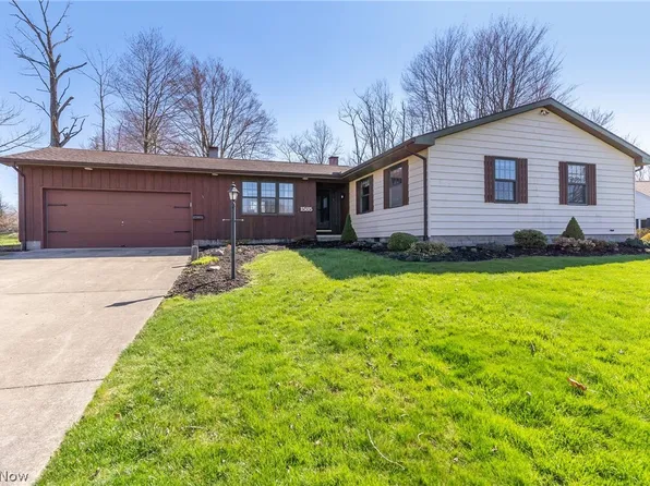 1585 Hemlock Dr, Ashtabula, OH 44004